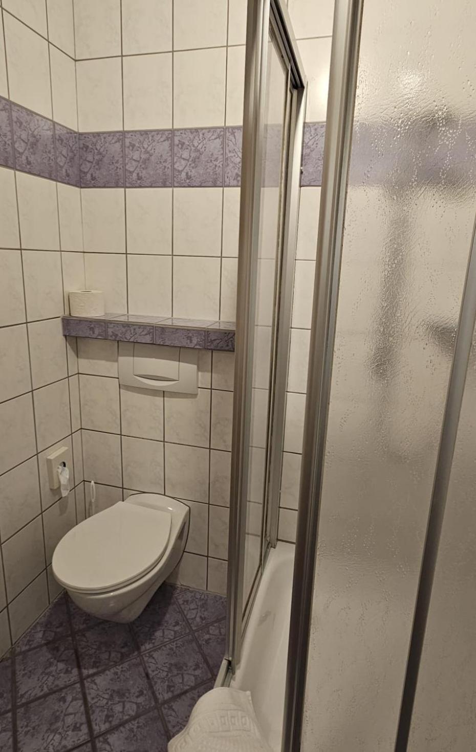 Hotel Landhaus Silbertanne Rotenburg an der Fulda Bagian luar foto