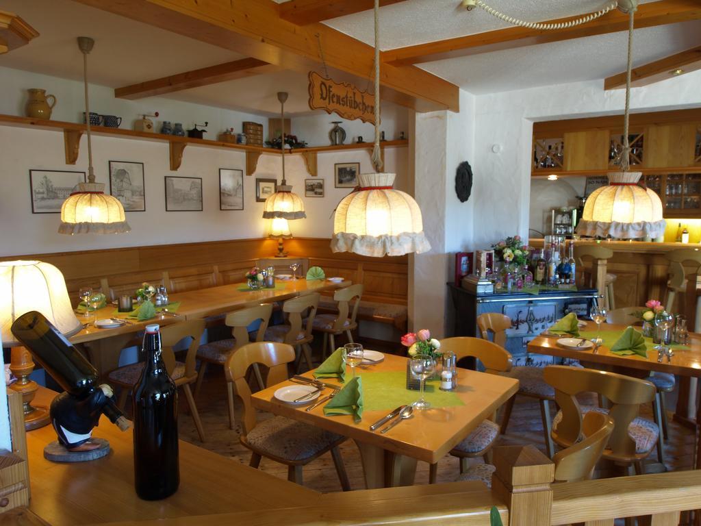 Hotel Landhaus Silbertanne Rotenburg an der Fulda Bagian luar foto