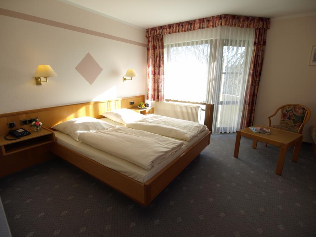 Hotel Landhaus Silbertanne Rotenburg an der Fulda Bagian luar foto